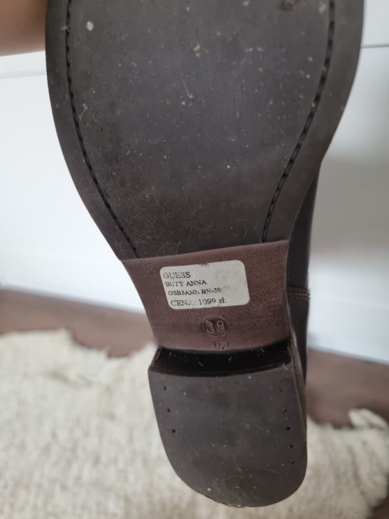 Czekoladowe kozaki Guess, r. 38 skóra naturalna Model Anna GSB3ANN BN-38