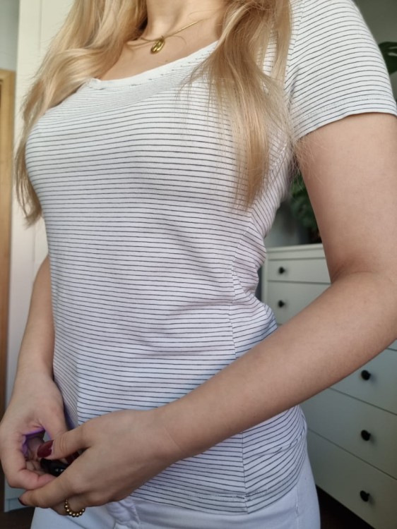 Bawełniany biały tshirt w paski, r. S