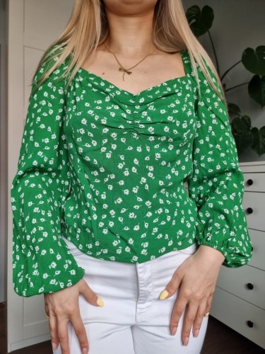 Zielona bluzka z bukami w kwiatuszki, r. L, wiskoza