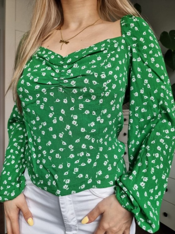 Zielona bluzka z bukami w kwiatuszki, r. L, wiskoza