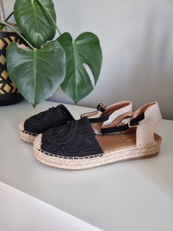 Czarno beżowe espadryle, lekkie, boho