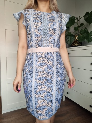 Sukienka z koronką baby blue i jasny róż, kwiaty, na wesele, chrzciny