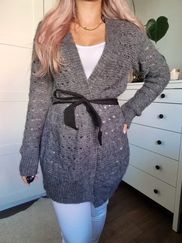 Szary dziergany kardigan wiązany w talii moher wełna chunky coasy