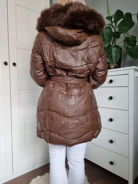 Zimowa kurtka płaszczyk parka czekoladowa XXL - 6XL z kapturem i futerkiem