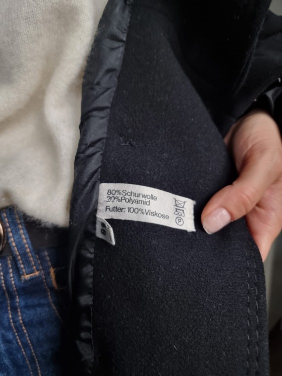 Damski czarny klasyczny płaszcz wełna dziewicza pure new wool