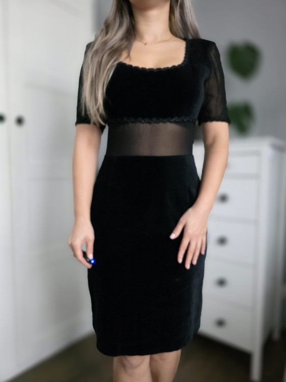 Elegancka mała czarna sukienka kobieca koronką welur vintage bawełna koraliki