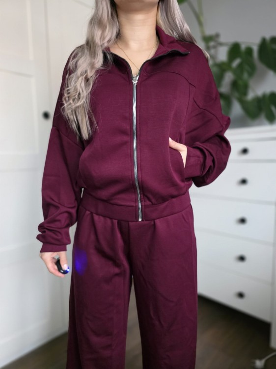 Bordowy dres bluza i spodnie z rozszerzanymi nogawkami wiskoza Polska marka S/M  burgundowy