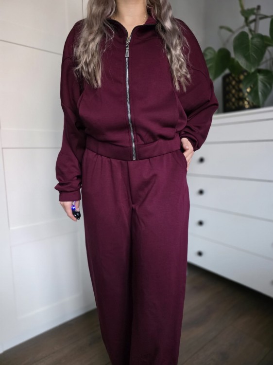 Bordowy dres bluza i spodnie z rozszerzanymi nogawkami wiskoza Polska marka S/M  burgundowy