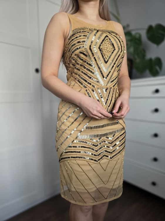 Sukienka z stateczki i koralików retro glamour elegancka kobieca