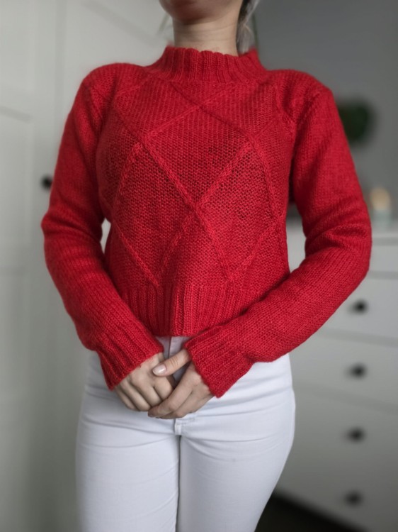 Czerwony sweter w rąby moher i wełna ciepły lekki chonky knitwear mohair