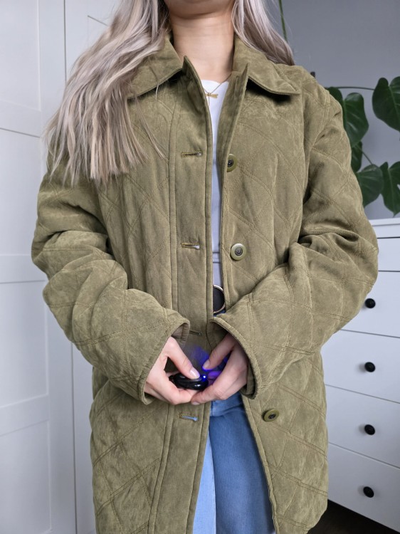 Pikowana zielona wiosenna kurtka damska ala zamsz elegancka przedłużana r. 36 oversize