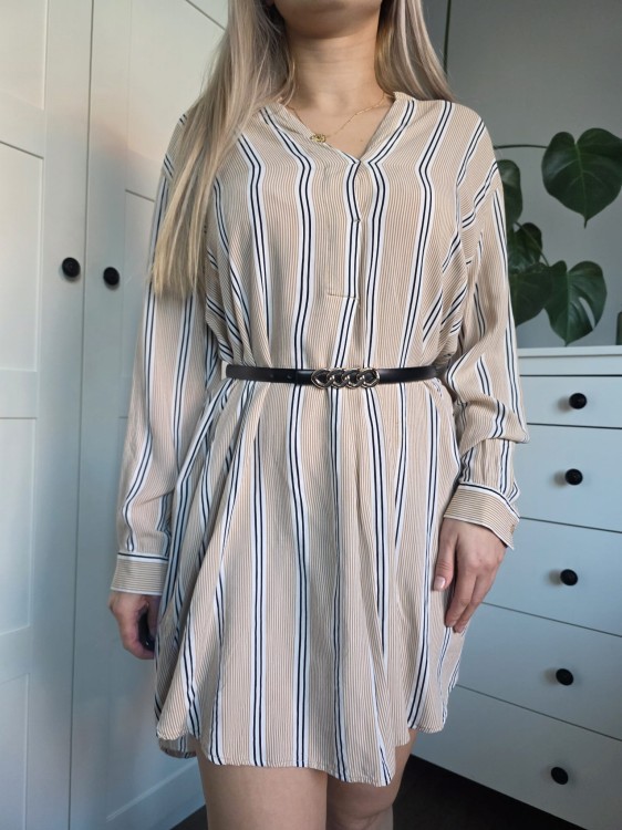 Wiskozowa sukienka tunika w paski beżowa elegancka oversize