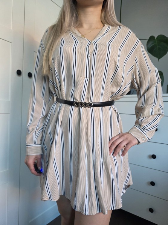 Wiskozowa sukienka tunika w paski beżowa elegancka oversize