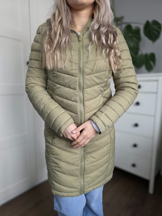 Zielona pikowana kurtka damska płaszczyk z kapturem wiosna r. S