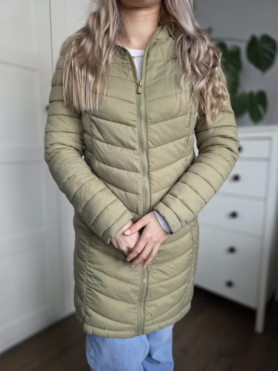 Zielona pikowana kurtka damska płaszczyk z kapturem wiosna r. S