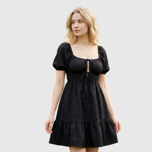 Czarna sukienka baby doll mini tłoczona z metką XS/S elegancka nowa