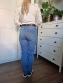 Světle modré mom jeans od H&M