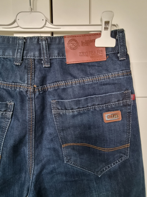 Dżinsy ZXQ JEANS, r.32