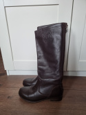 Chocolate Guess boots, size 38