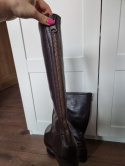 Chocolate Guess boots, size 38