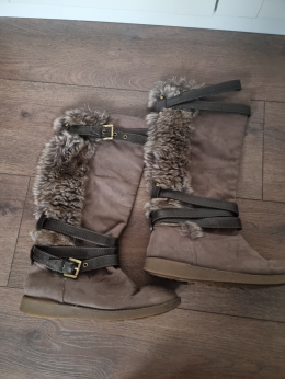 Fur-lined boots Guess, size 38