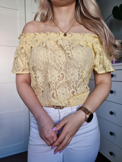 Lace yellow off-the-shoulder blouse