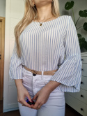 Biała bluzka w niebieskie paski, falbana na rękawach, wiskoza, r. S