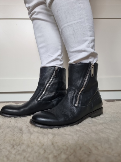 Czarne ocieplane niskie botki Burberry skóra naturalna, futerko r 38