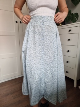 Błękitna spódnica maxi w kwiatuszki, Monki, r. L