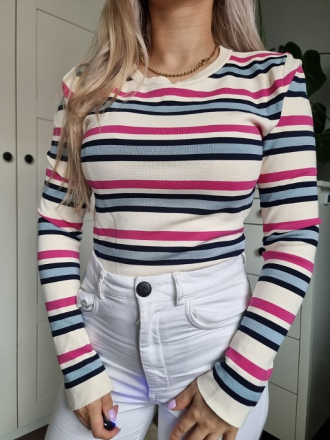 Sweterek /bluzka w paski Zara rozmiar L Sweterek /bluzka w paski Zara rozmiar L