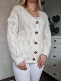 Puchaty kremowy kardigan 20% moher